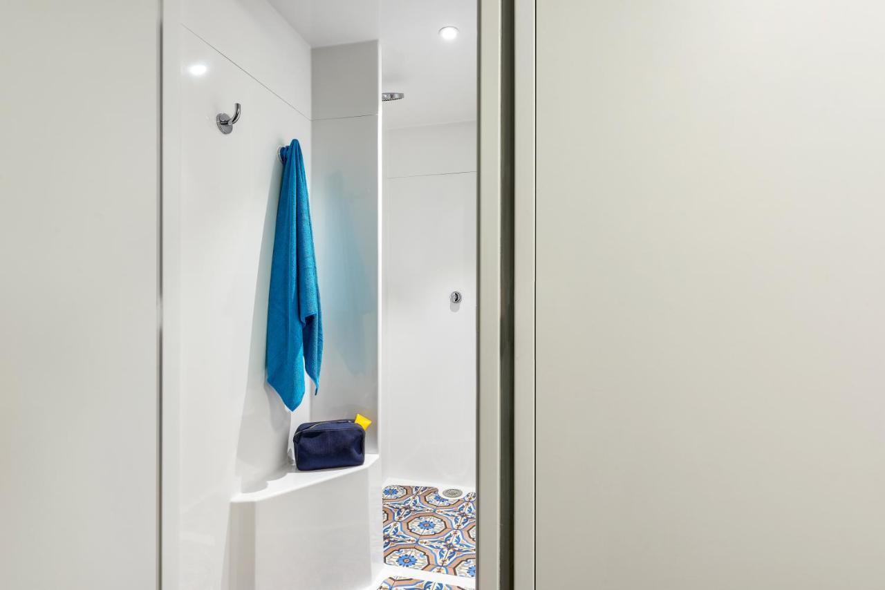 Hotelf1 Villeneuve Loubet Экстерьер фото